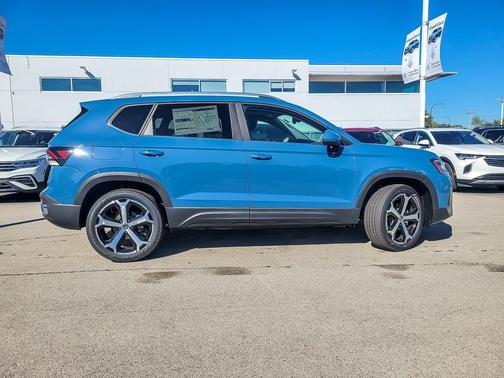 2025 Volkswagen Taos 1.5T SEL