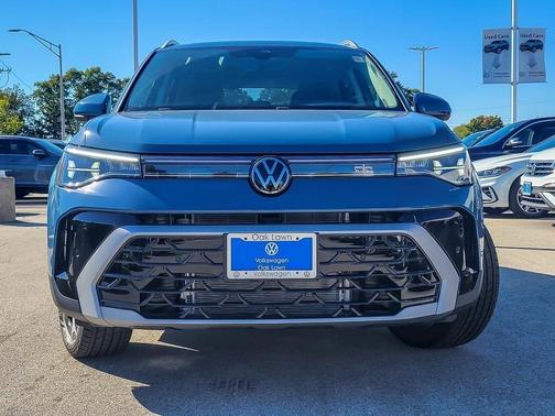 2025 Volkswagen Taos 1.5T SEL