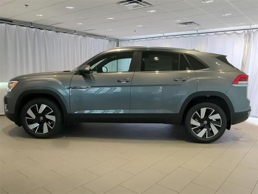 2025 Volkswagen Atlas Cross Sport 2.0T SE w/Technology