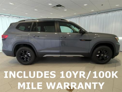 2025 Volkswagen Atlas 2.0T Peak Edition
