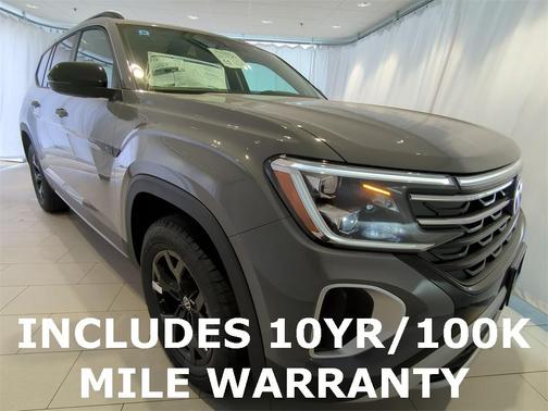 2025 Volkswagen Atlas 2.0T Peak Edition