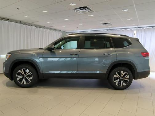 2025 Volkswagen Atlas 2.0T SE