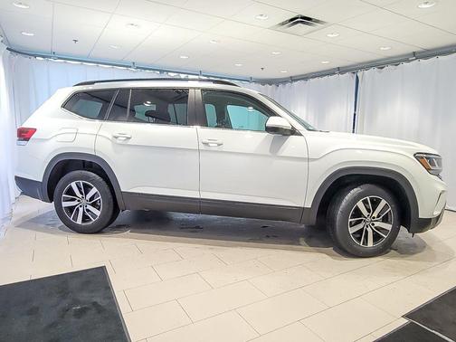 2023 Volkswagen Atlas 2.0T SE