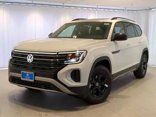 2025 Volkswagen Atlas 2.0T Peak Edition