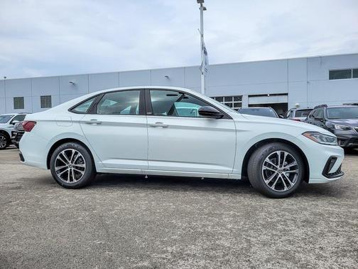 2025 Volkswagen Jetta 1.5T Sport