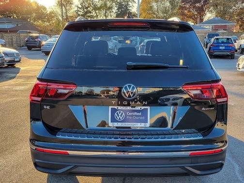 2022 Volkswagen Tiguan 2.0T SE