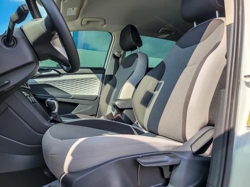 2023 Volkswagen Taos 1.5T S