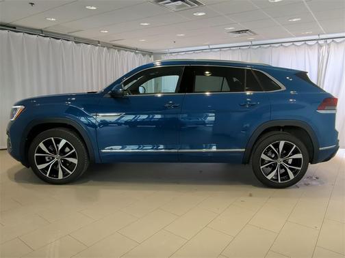 2025 Volkswagen Atlas Cross Sport 2.0T SEL Premium R-Line