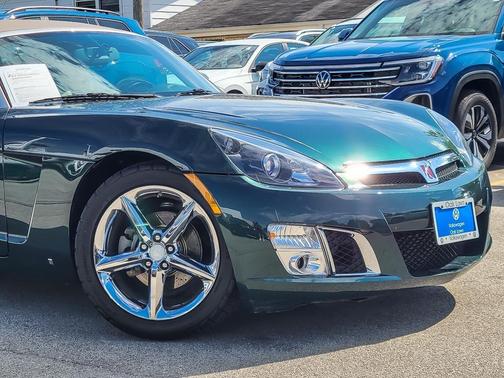 2008 Saturn Sky Red Line