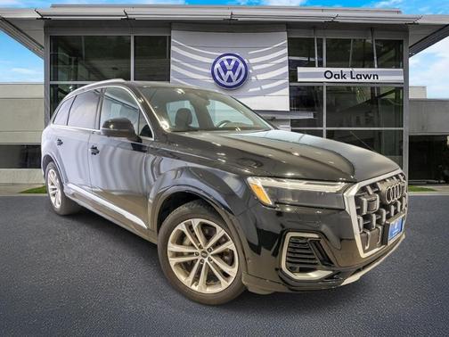 Mythos Black Metallic 2025 Audi Q7 45 Premium