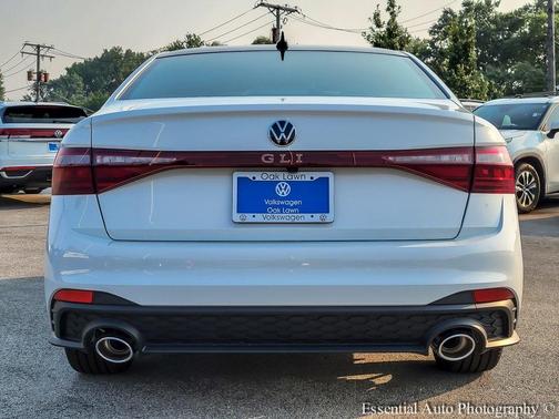 2025 Volkswagen Jetta GLI 2.0T Autobahn