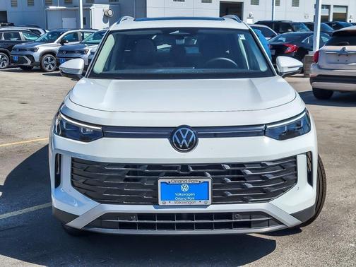 2025 Volkswagen Tiguan 2.0T SE