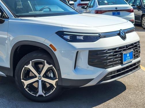 2025 Volkswagen Tiguan 2.0T SE