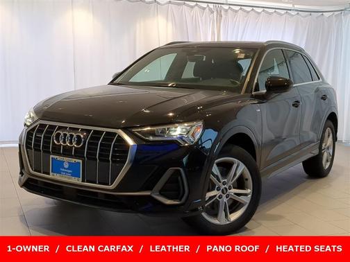 2022 Audi Q3 45 S line Premium