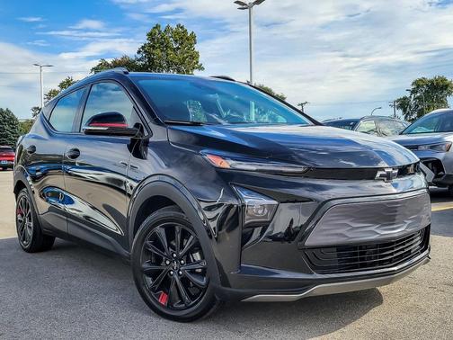 2023 Chevrolet Bolt EUV LT