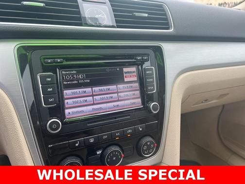 2013 Volkswagen Passat 2.5 SE