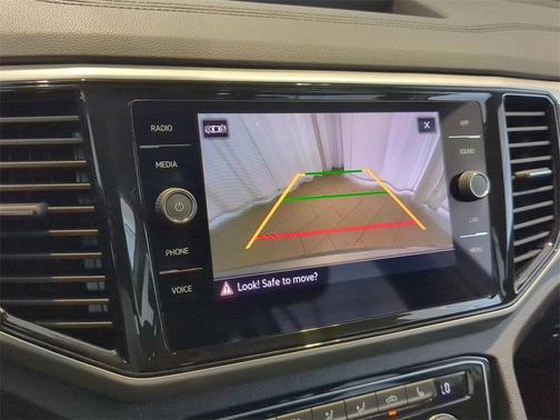 2023 Volkswagen Atlas 2.0T SE