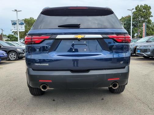 2022 Chevrolet Traverse LT Cloth