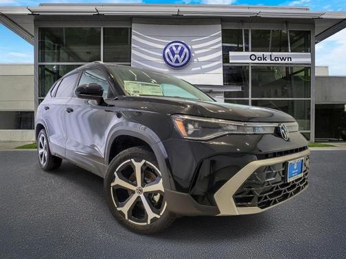 Deep Black Pearl Effect 2026 Volkswagen Taos 1.5T SEL