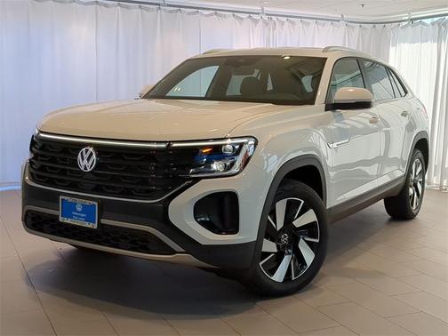 2025 Volkswagen Atlas Cross Sport 2.0T SE w/Technology