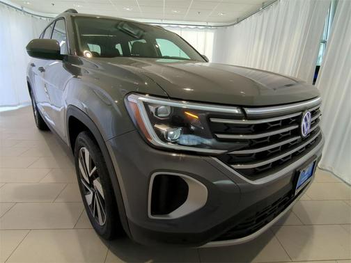 2025 Volkswagen Atlas 2.0T SE