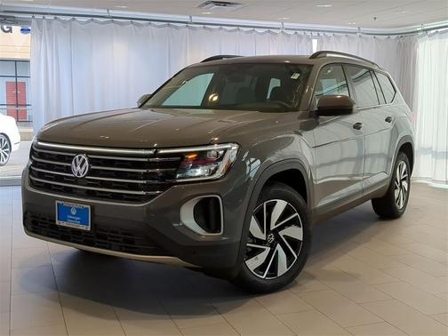 2025 Volkswagen Atlas 2.0T SE