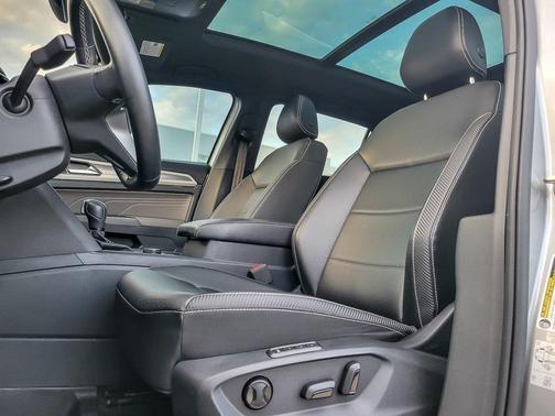 2022 Volkswagen Atlas Cross Sport 3.6L V6 SEL