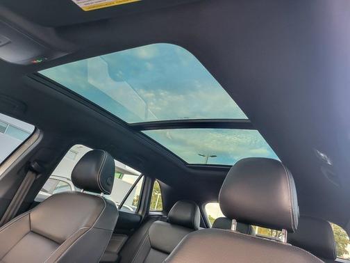 2022 Volkswagen Atlas Cross Sport 3.6L V6 SEL