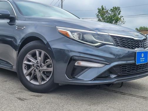 2020 Kia Optima LX