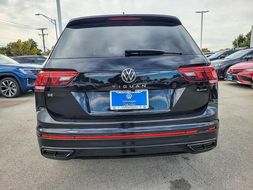 2022 Volkswagen Tiguan 2.0T SE R-Line Black