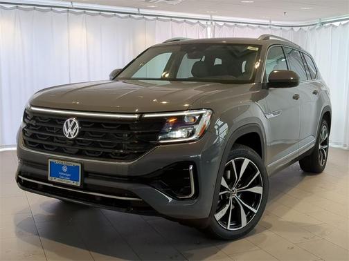 2025 Volkswagen Atlas 2.0T SEL Premium R-Line