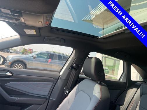 2025 Volkswagen Jetta GLI 2.0T Autobahn