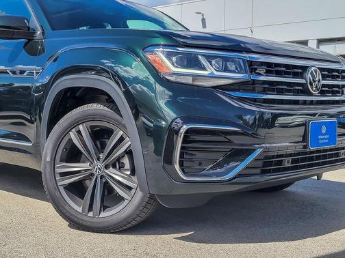 2021 Volkswagen Atlas 3.6 V6 SE w/ Technology R-Line