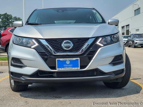 2022 Nissan Rogue Sport S