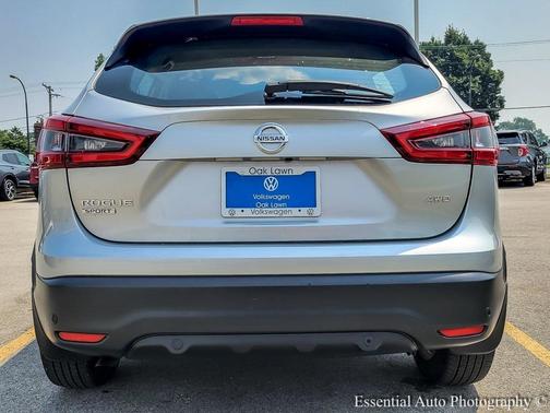 2022 Nissan Rogue Sport S