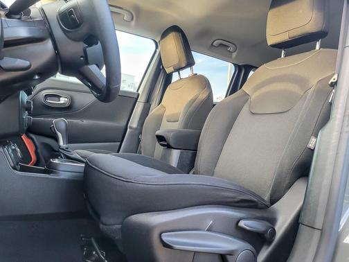 2019 Jeep Renegade Sport