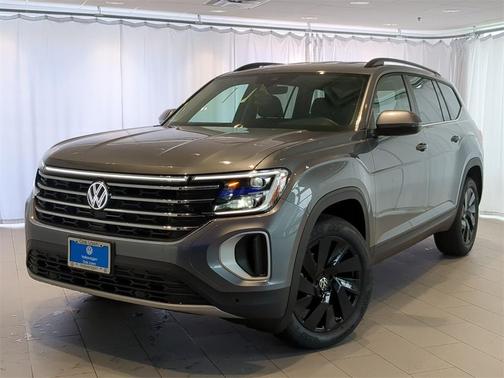 2025 Volkswagen Atlas 2.0T SE