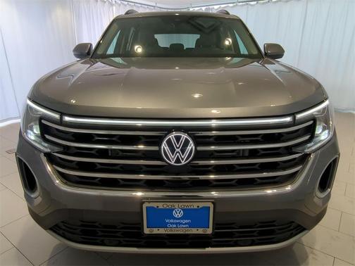 2025 Volkswagen Atlas 2.0T SE