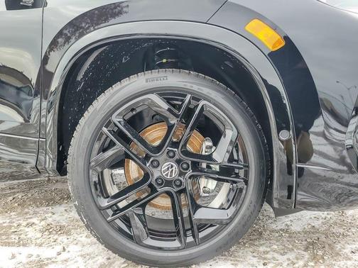 Deep Black 2026 Volkswagen Tiguan 2.0T SE R-Line Black