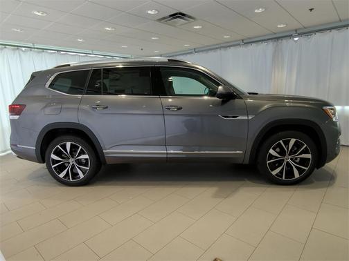 2025 Volkswagen Atlas 2.0T SEL Premium R-Line