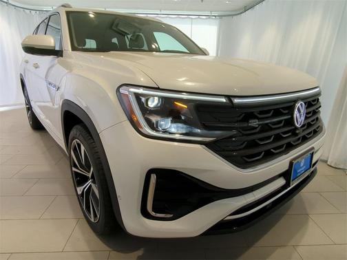 2025 Volkswagen Atlas 2.0T SEL Premium R-Line