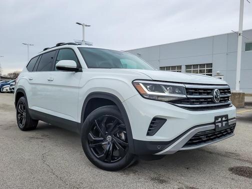 2022 Volkswagen Atlas 3.6L SE w/Technology