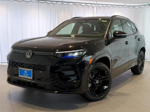 2025 Volkswagen Tiguan 2.0T SE R-Line Black
