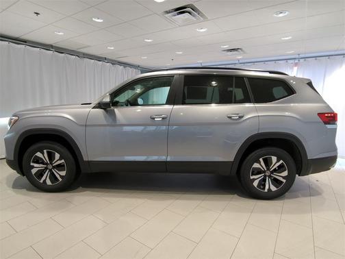 2025 Volkswagen Atlas 2.0T SE