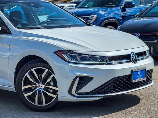 2025 Volkswagen Jetta 1.5T SE