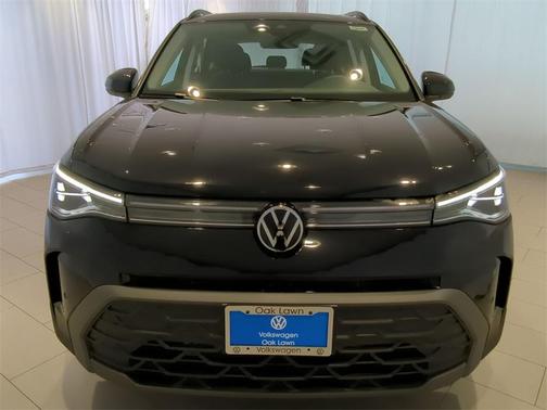 2025 Volkswagen Taos 1.5T SE Black