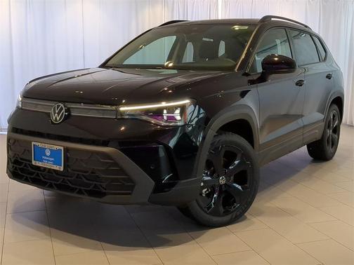 2025 Volkswagen Taos 1.5T SE Black
