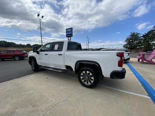 2024 Chevrolet Silverado 2500 Custom