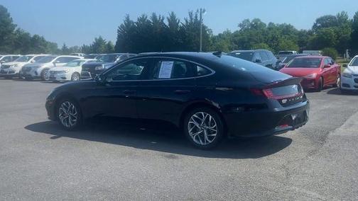 2022 Hyundai SONATA SEL