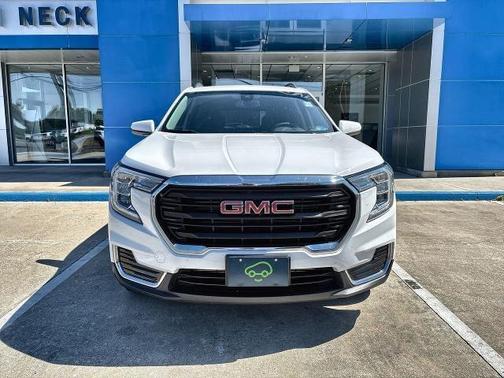 Summit White 2023 GMC Terrain SLE